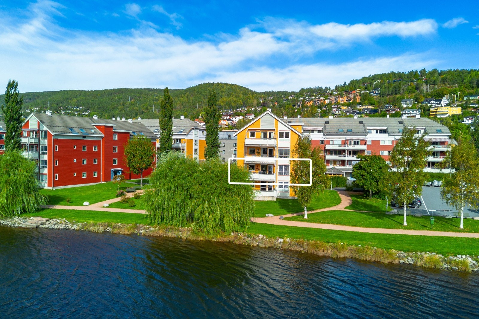 Leilighet i første rekke mot vannet. Hotvet strand, Drammen. Galleribilde