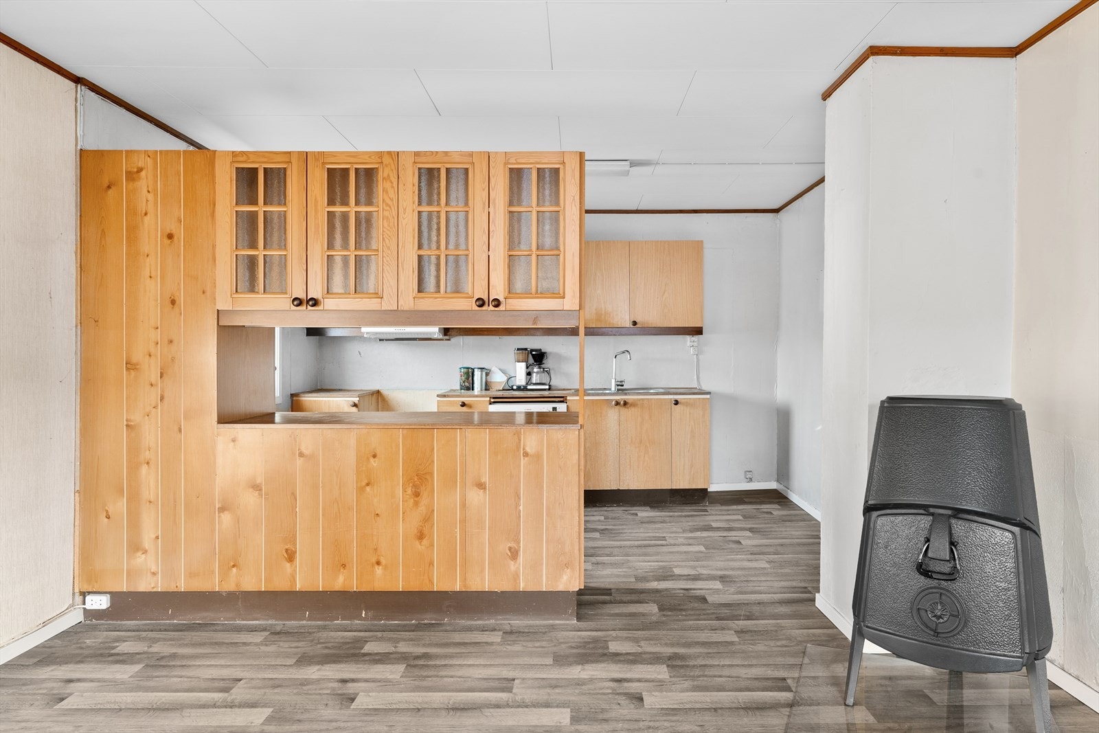 Boligen varmes opp via både vedfyring, varmepumpe og elektrisitet for øvrig Galleribilde