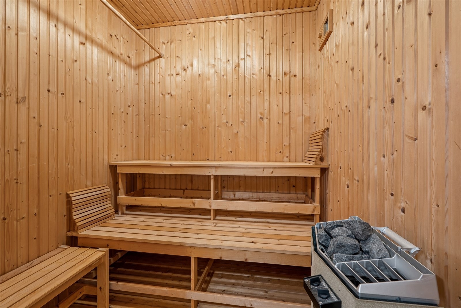 Badestuen. Galleribilde