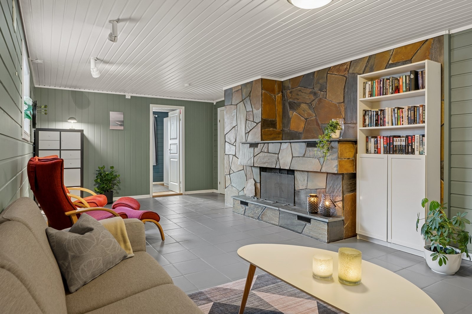 Kjellerstuen. Galleribilde