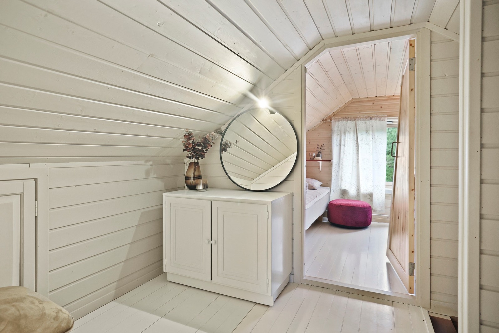 Det er to rom på hemsen. Galleribilde