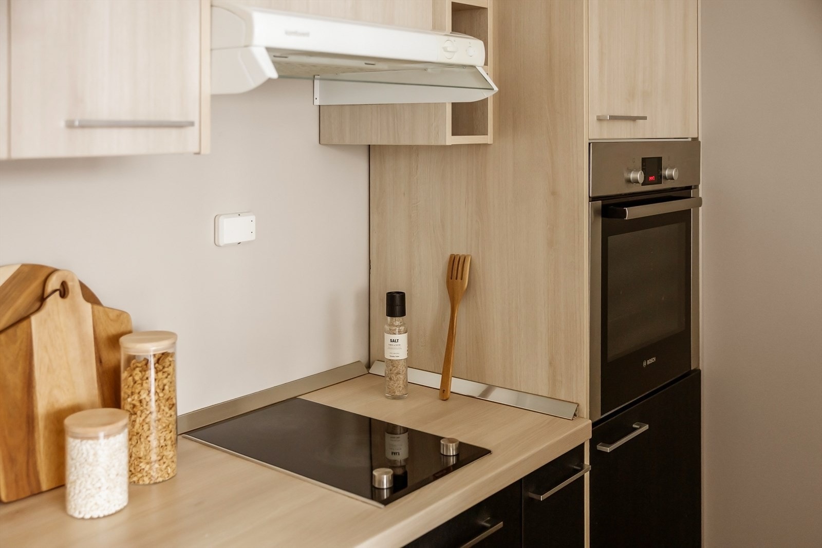 Integrerte hvitevarer inkludert oppvaskmaskin Galleribilde