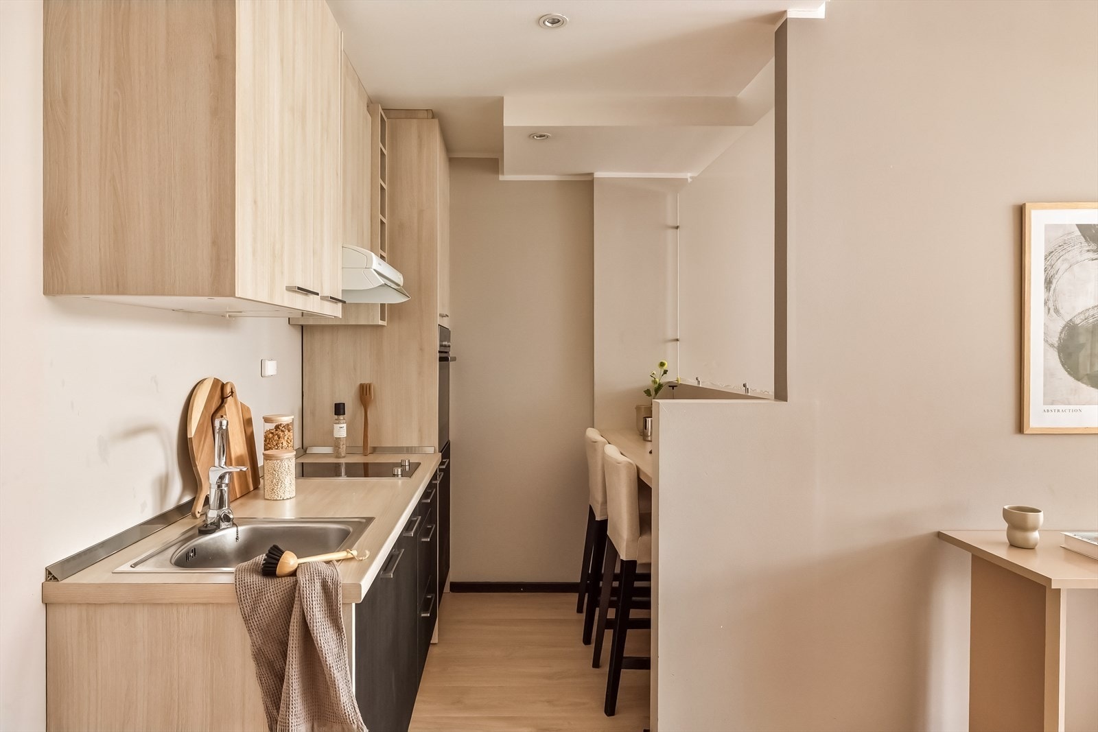 Delvis åpen løsning til kjøkkenet Galleribilde