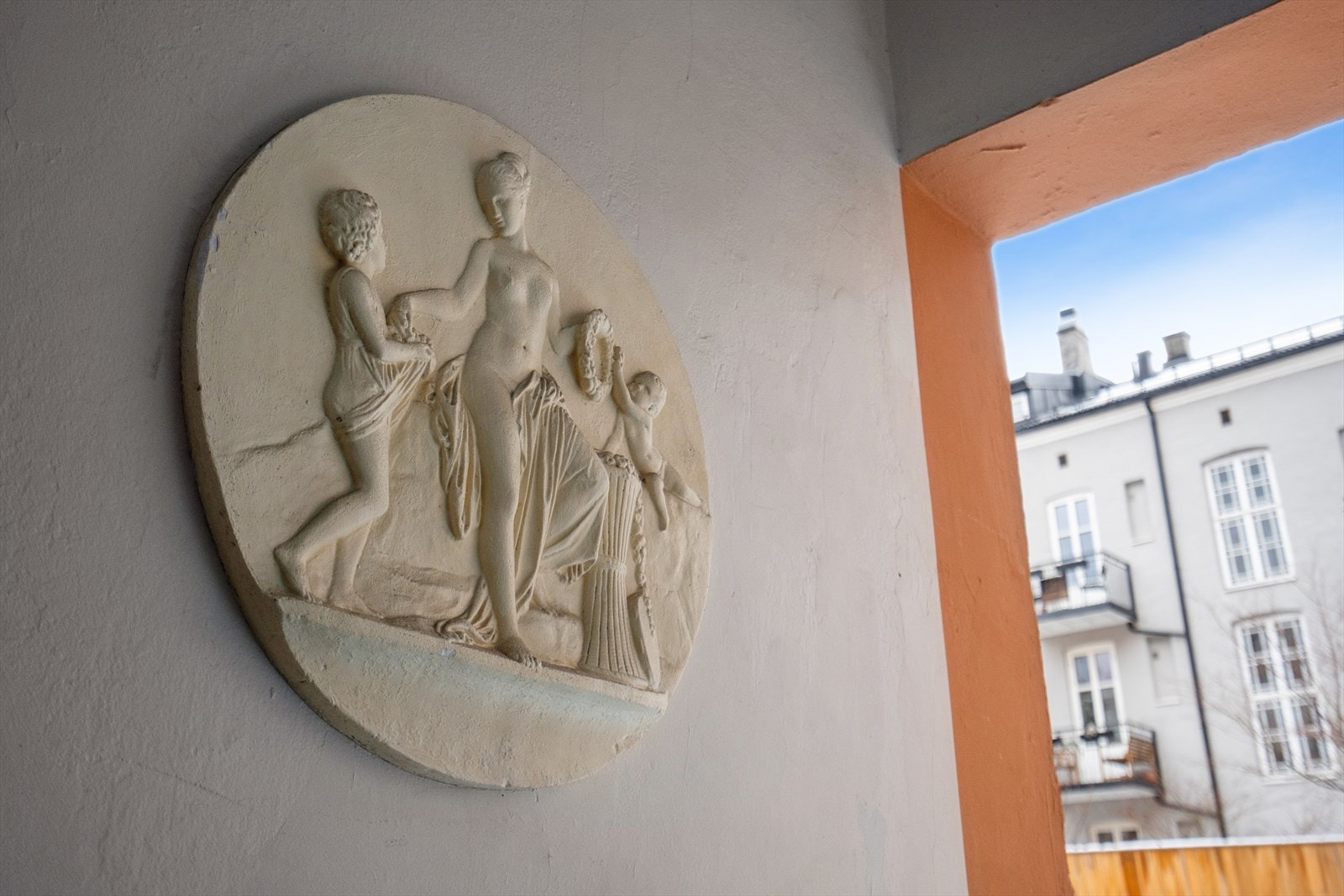 Flotte, klassiske detaljer i gården Galleribilde