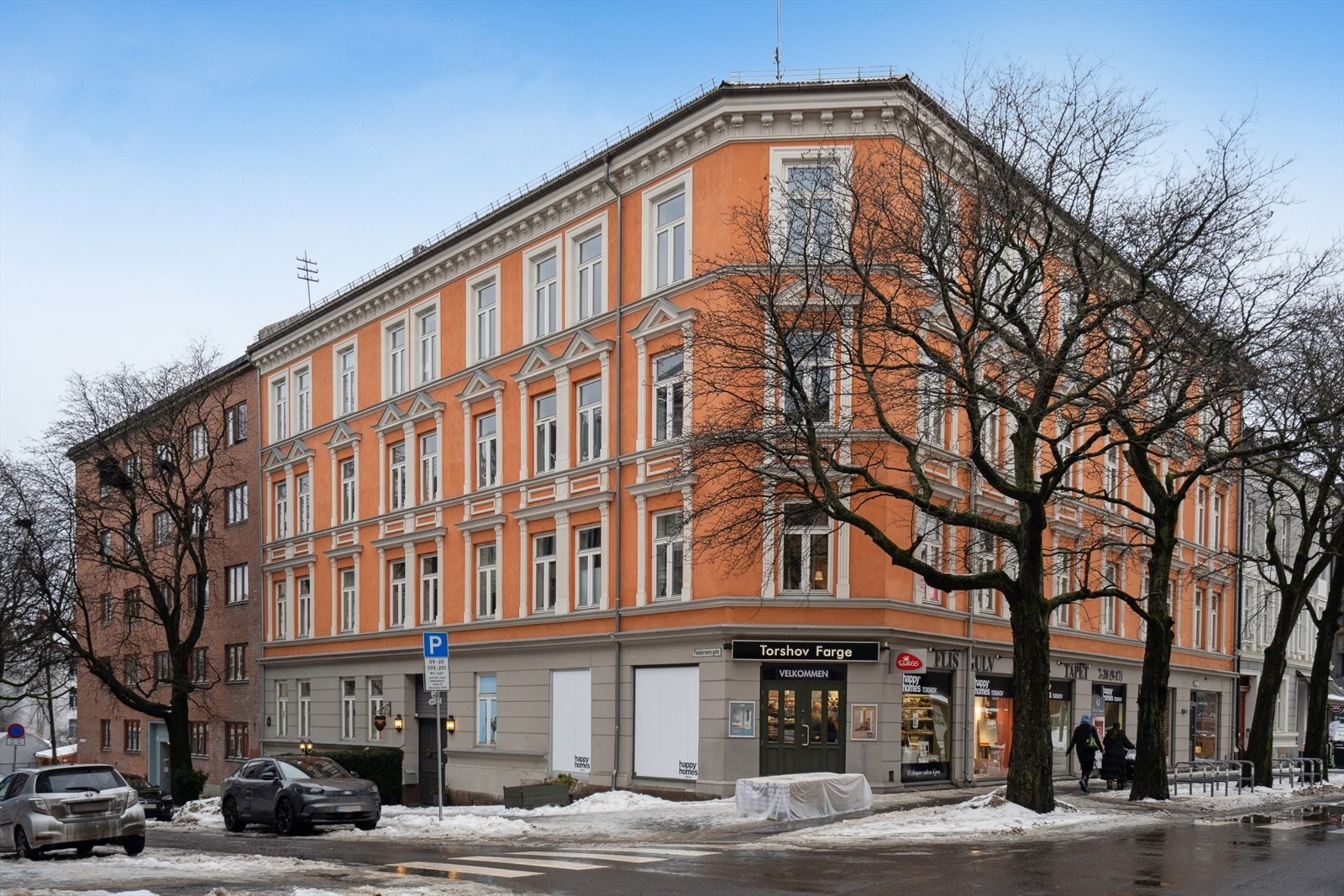 Fasade - fin klassisk gård med attraktiv beliggenhet på Torshov Galleribilde