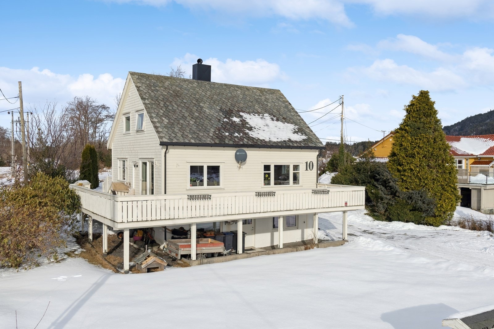 DNB Eiendom v/Maylinn Dybvik Sleen har gleden av å presentere Furenesvegen 10! Galleribilde