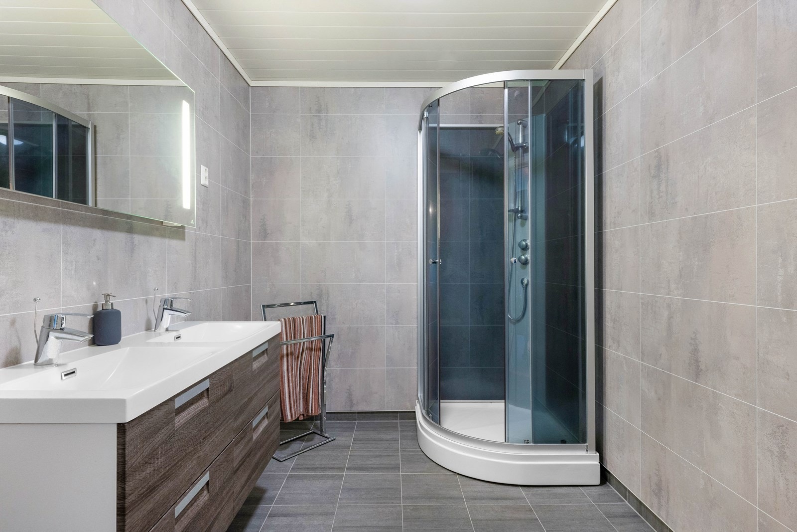 Her er det også gulvvarme. Galleribilde