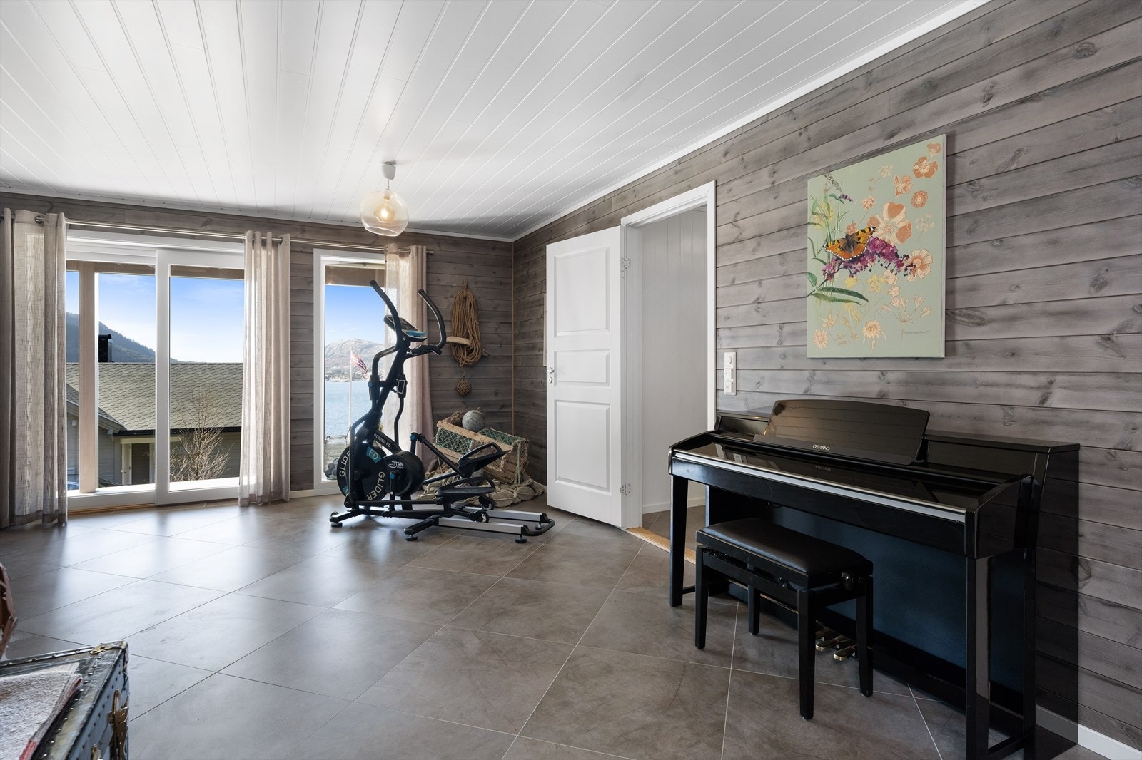 Hall/TV-stue Galleribilde