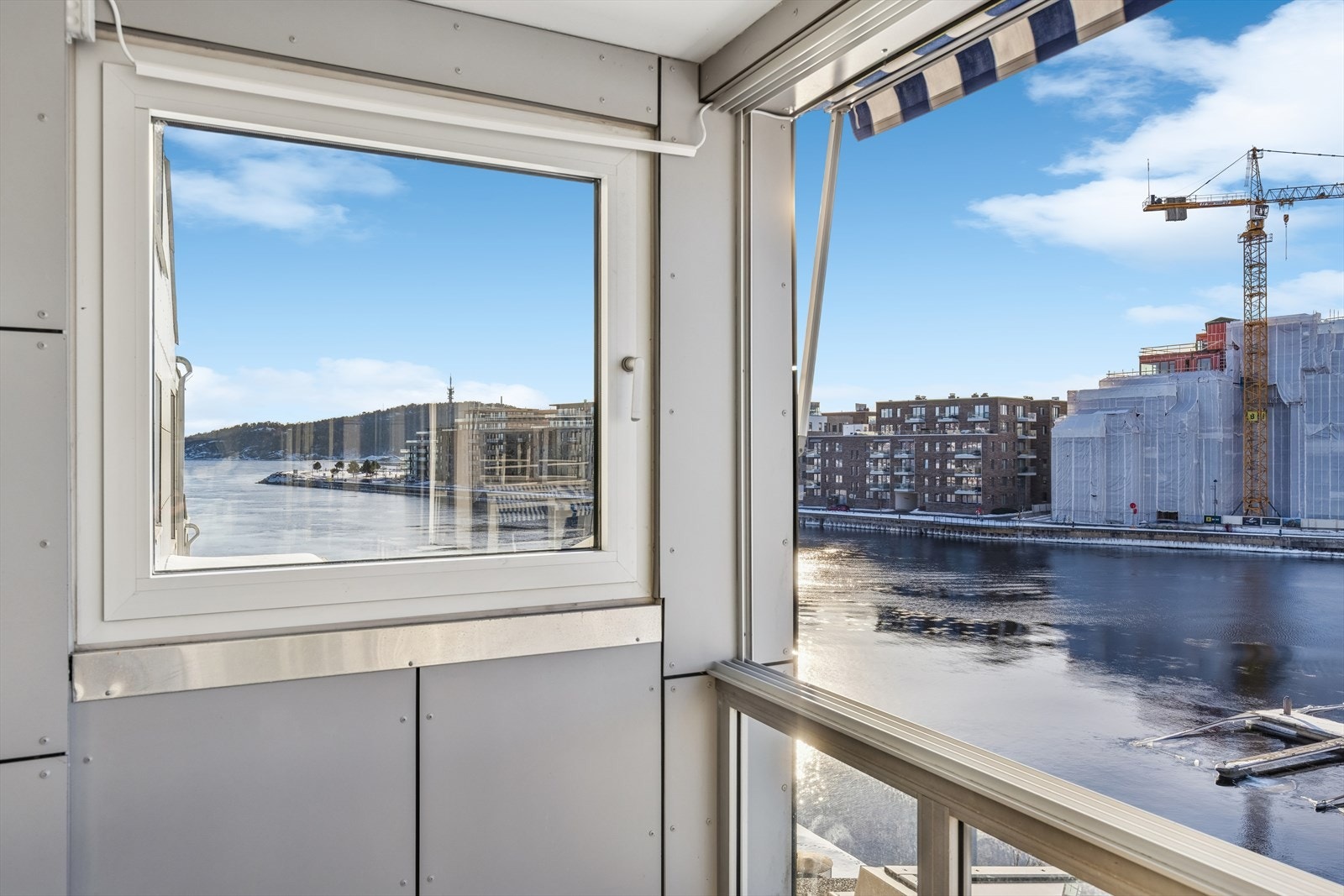 Utsikt mot Odderøya, Tangenområdet og Otra Galleribilde