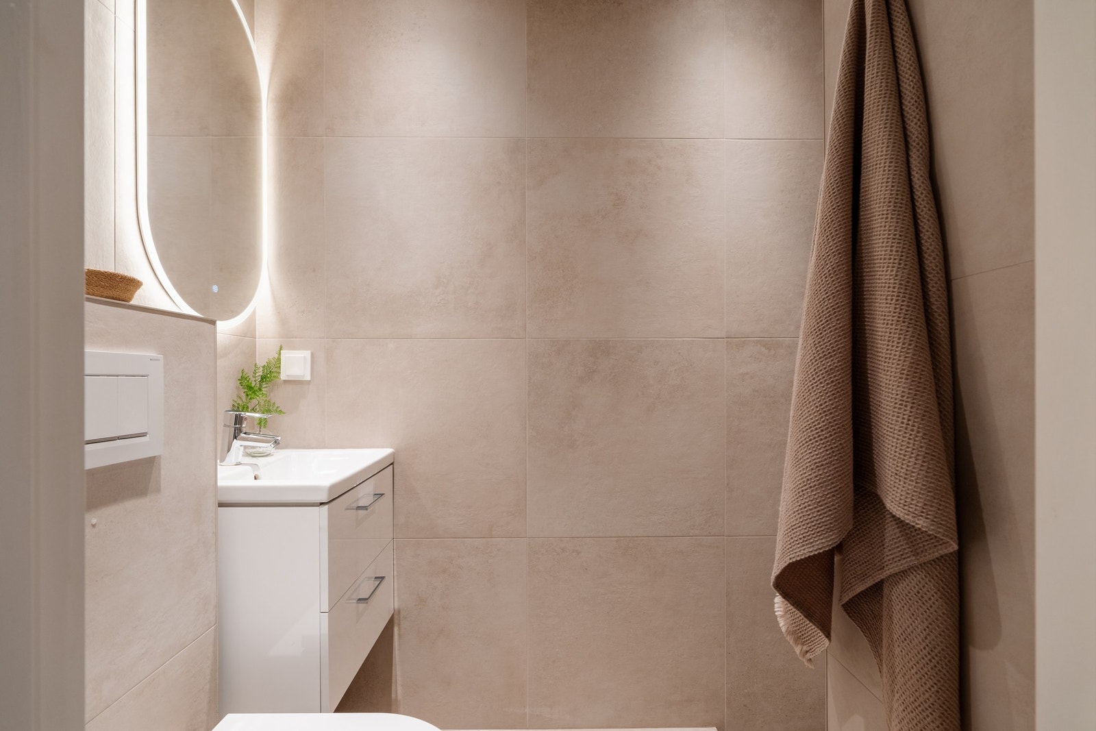 Downlights i himling og varme i gulv. Galleribilde