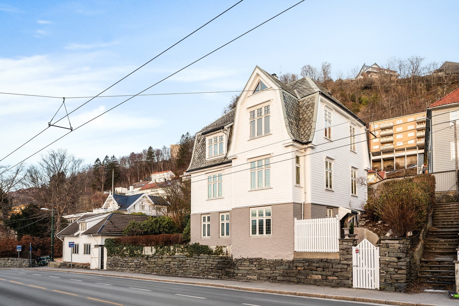Haukelandsveien 40 presentert av EIE eiendomsmegling ved Simon Aasen (Foto: Alexander Vie) Galleribilde
