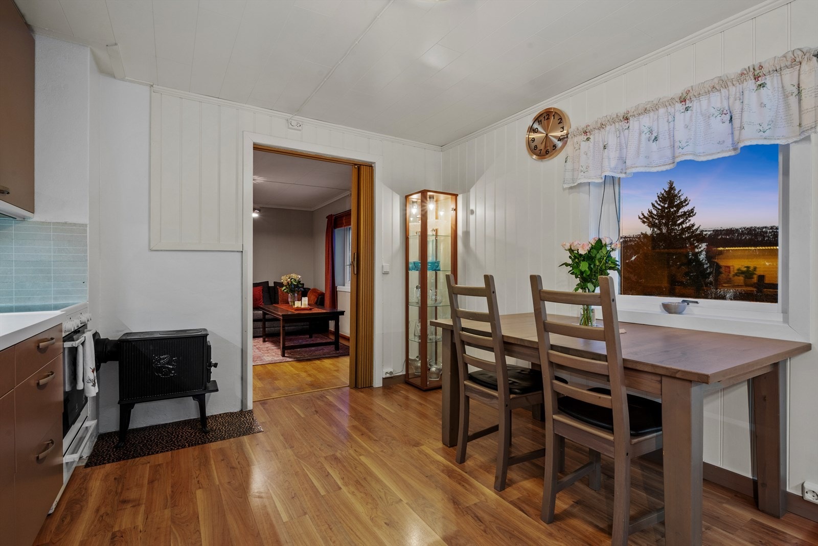 Frokosten kan nytes med spektakulær utsikt. Galleribilde