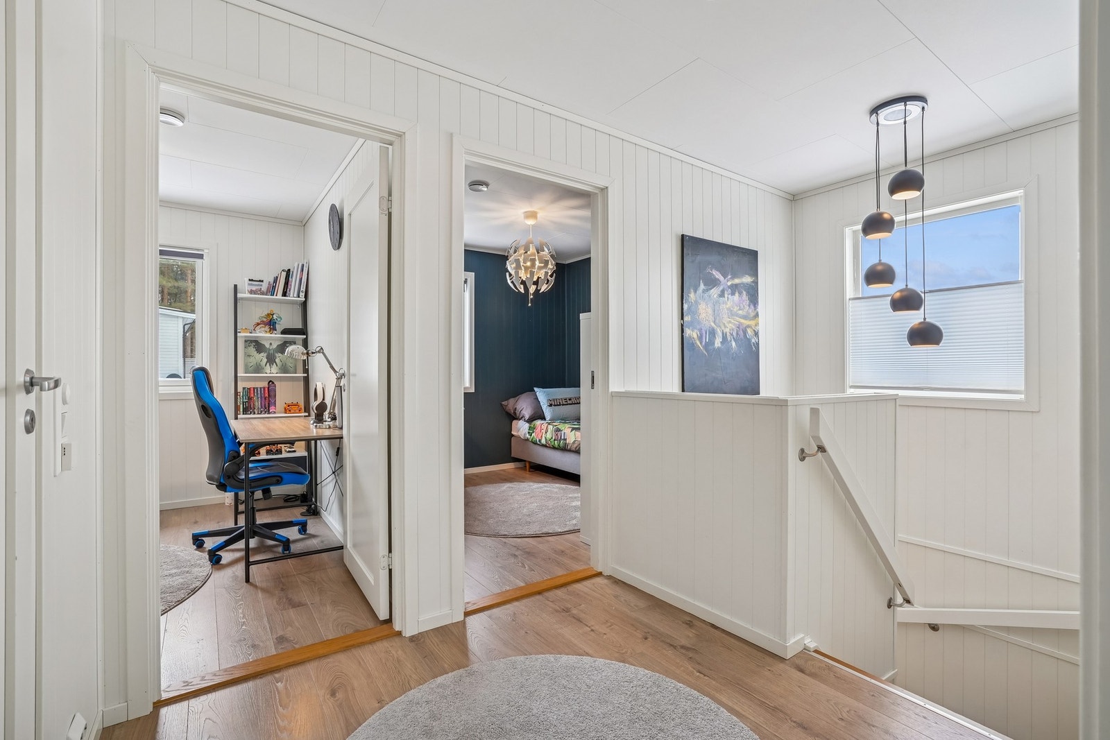 I 2.etasje har du gang, bad og hele fire soverom av god størrelse. Galleribilde