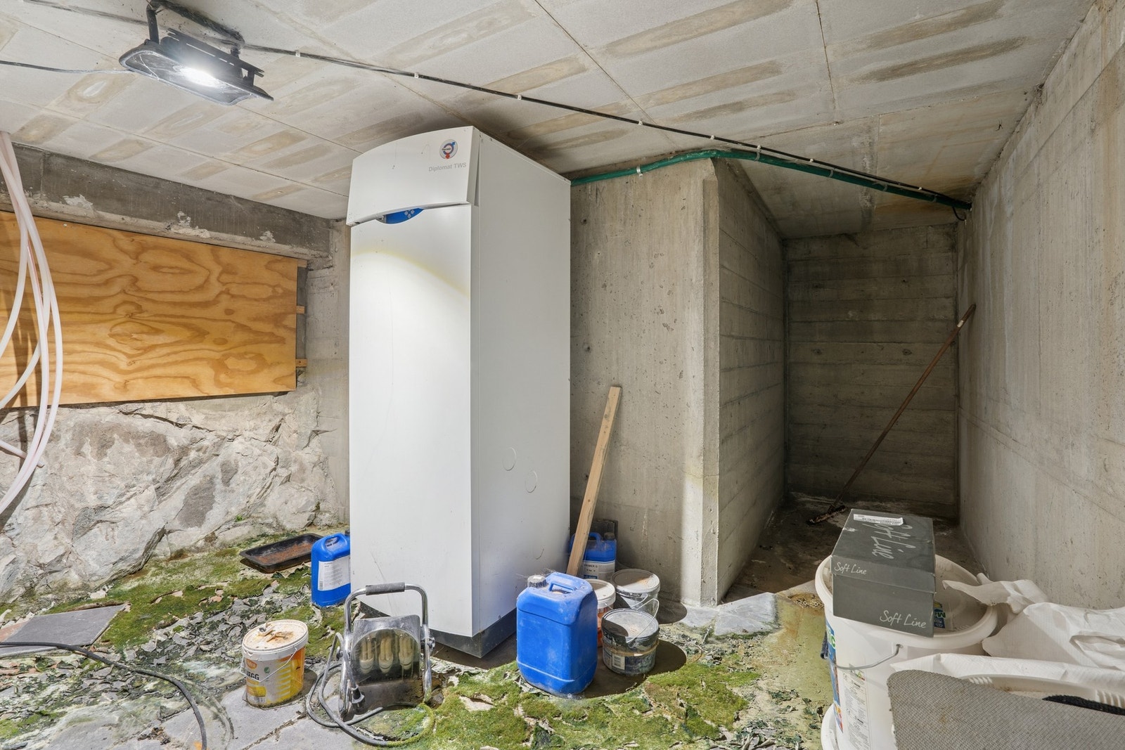 Kjelleretasje. Galleribilde