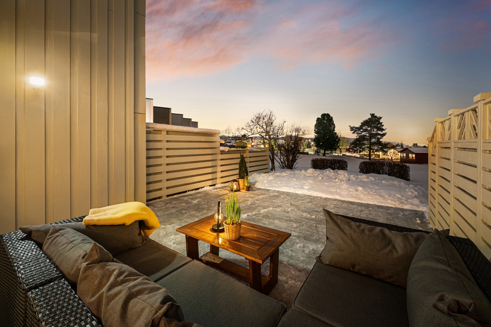 Flotte uteområder like utenfor boligen. Galleribilde