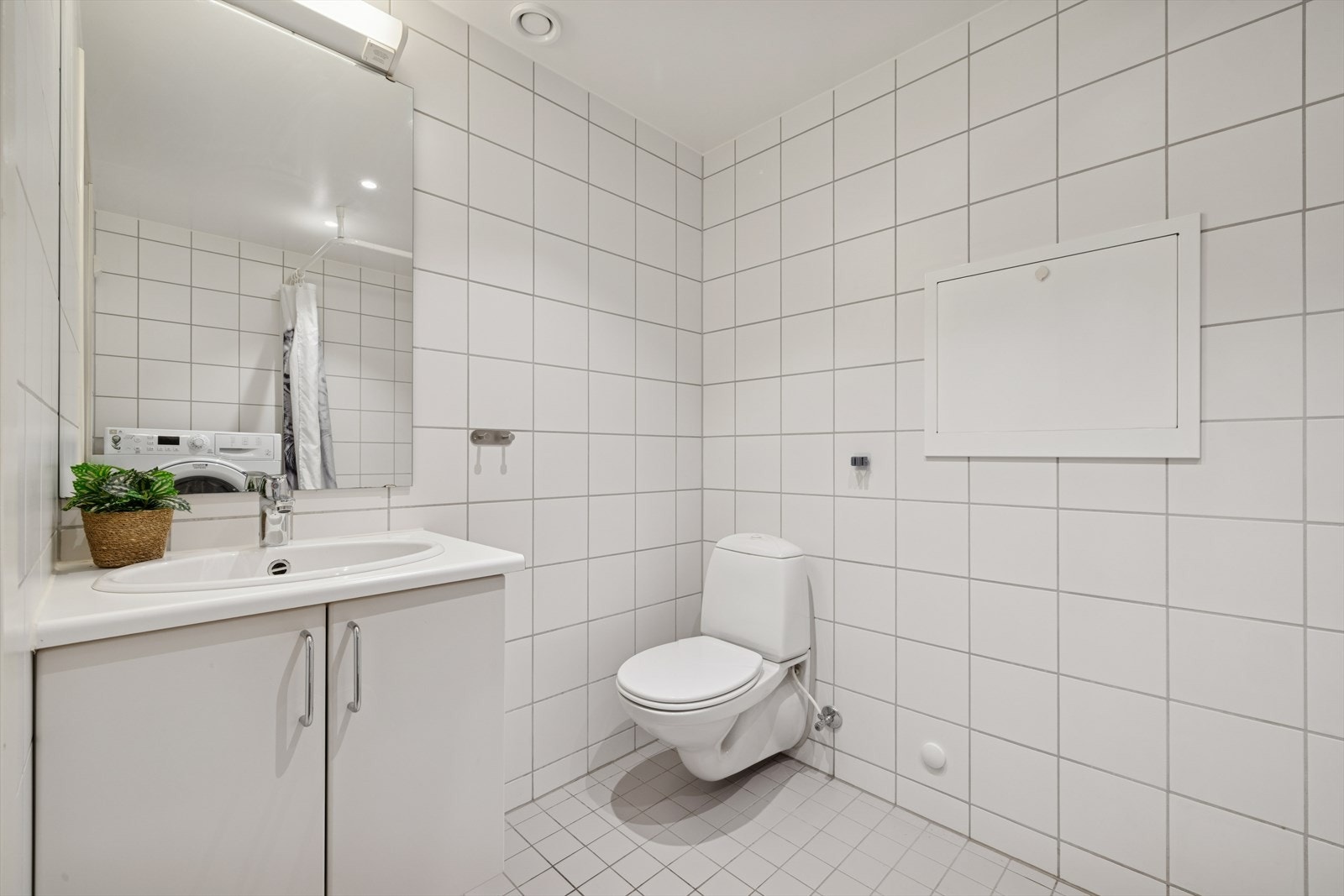 Bad opprinnelig oppført ved byggeåret, oppgradert med varmekabler i 2010 og ny kran i 2026 Galleribilde