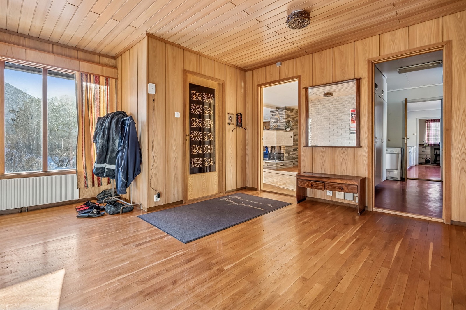 Entre/ gang. Galleribilde