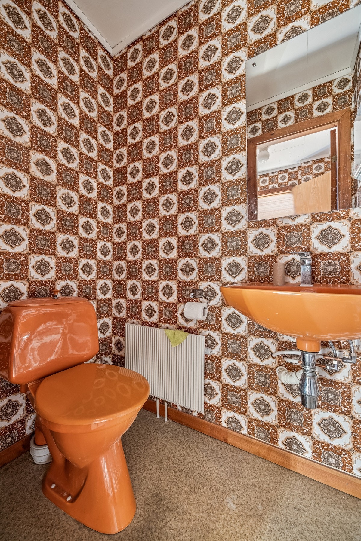 Toalettrom. Galleribilde