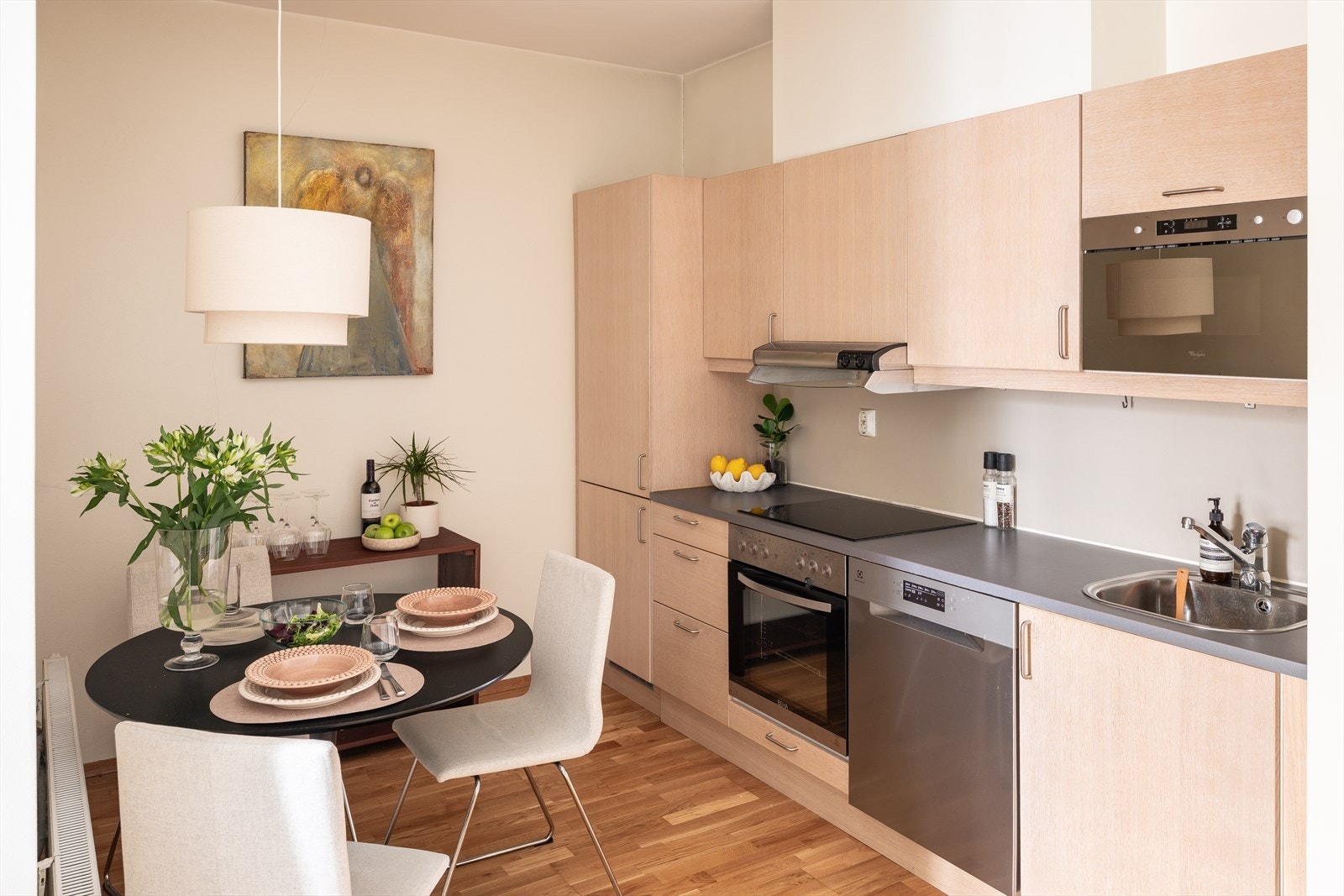 En gjennomført og moderne 2-roms selveierleilighet. Galleribilde