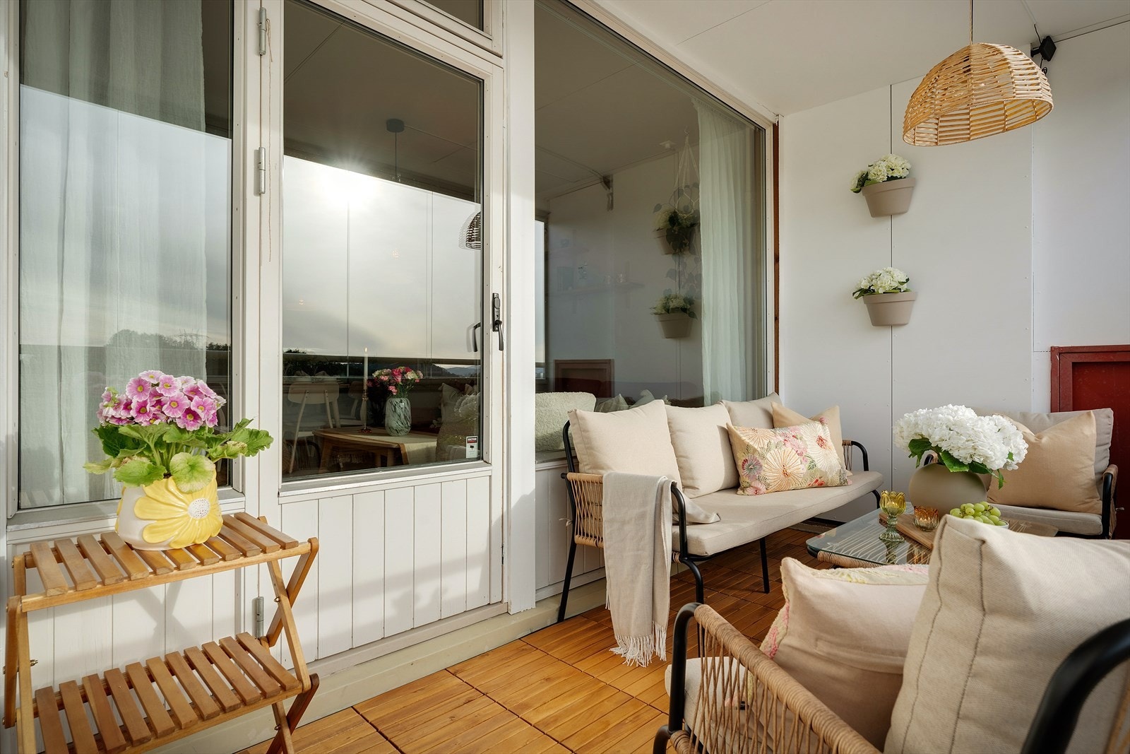 - Selger opplyser om svært gode solforhold midtsommers - Galleribilde