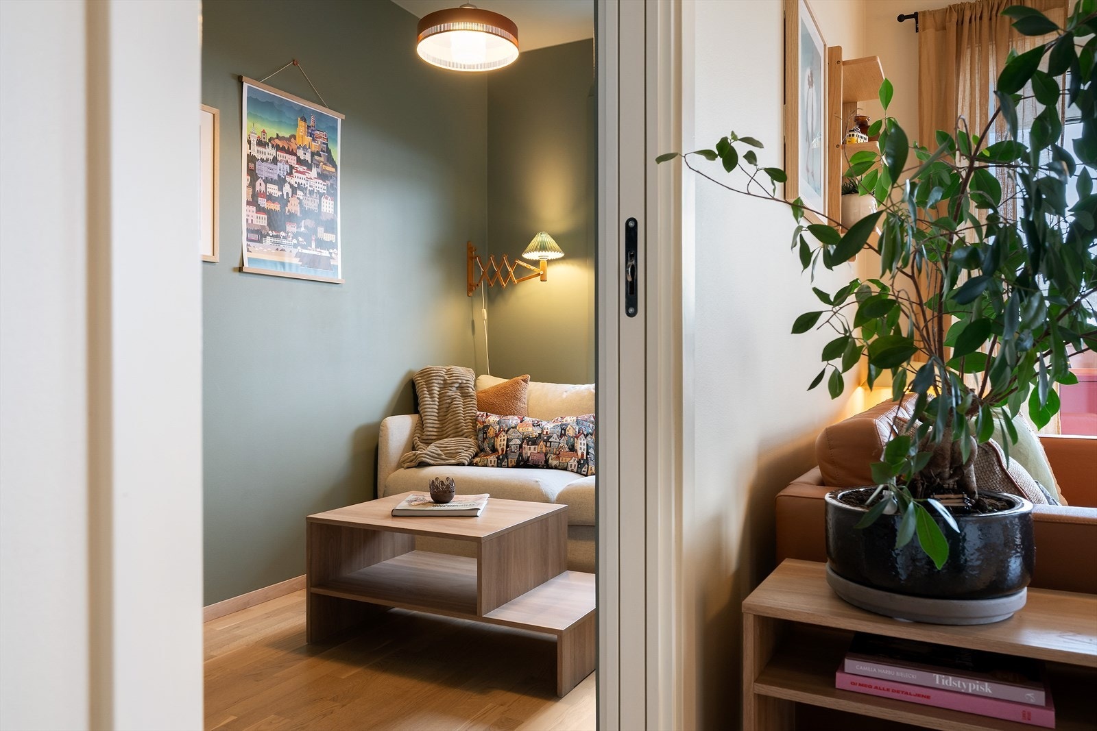 Inngang rett fra stuen. Galleribilde