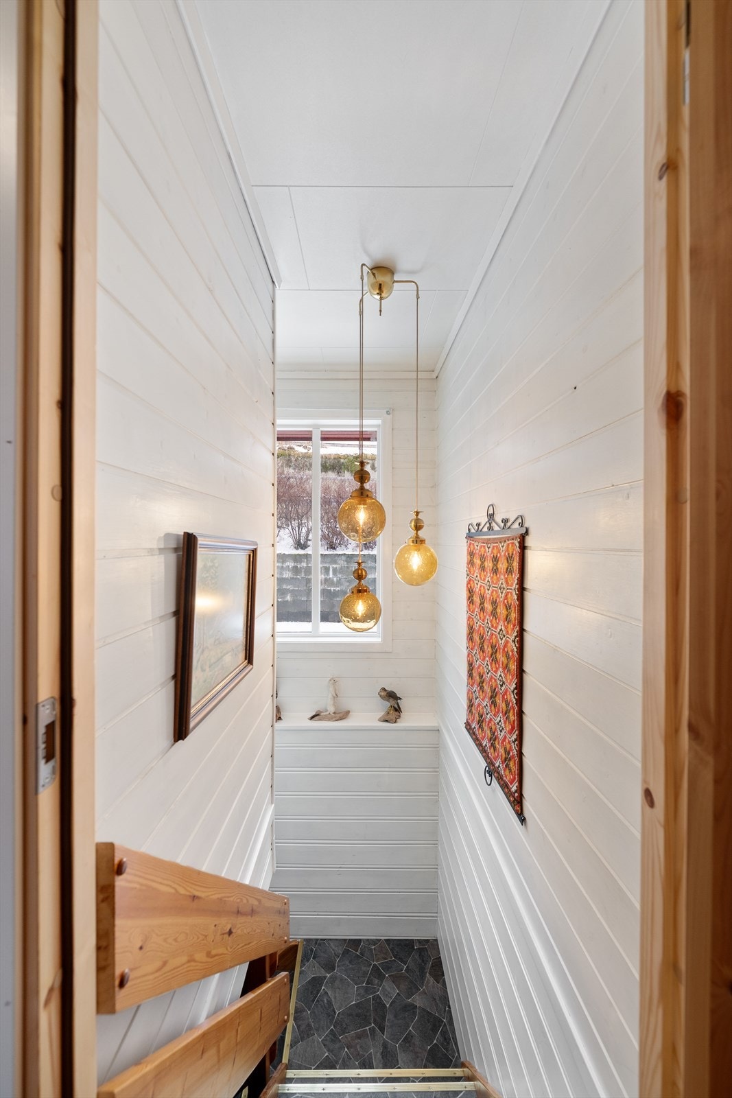 Trapp ned til kjeller. Galleribilde