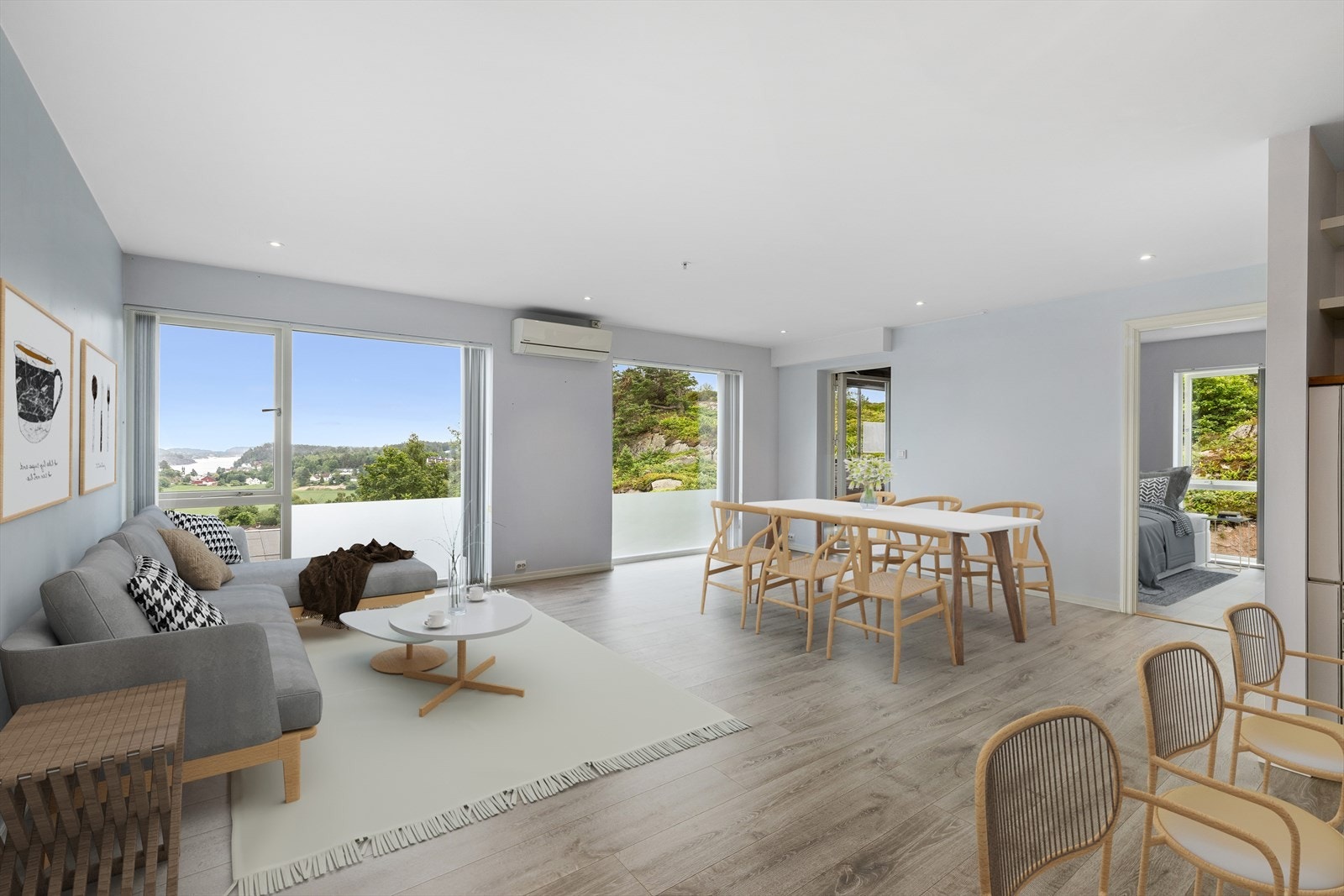 Her bor du luftig og solrikt med gode lysforhold og ekstra vindusflater som gir en åpen og behagelig atmosfære. Galleribilde