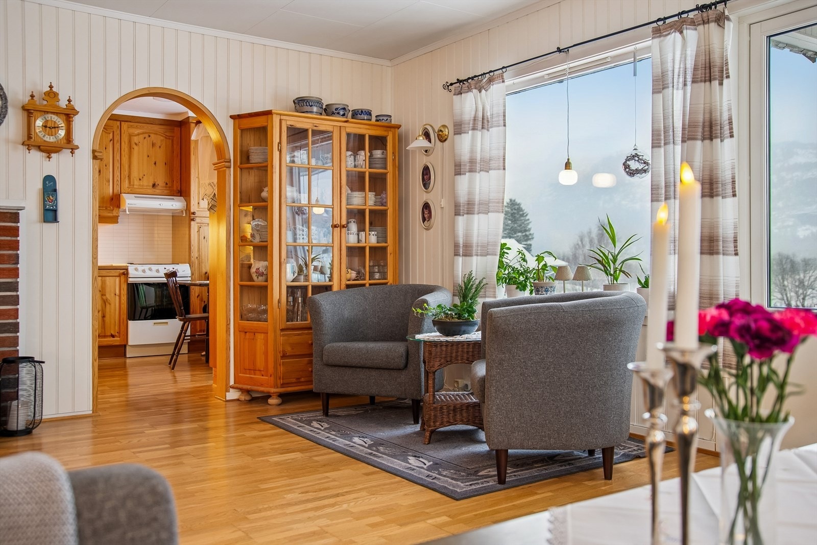 Stue mot kjøkken (2006) Galleribilde