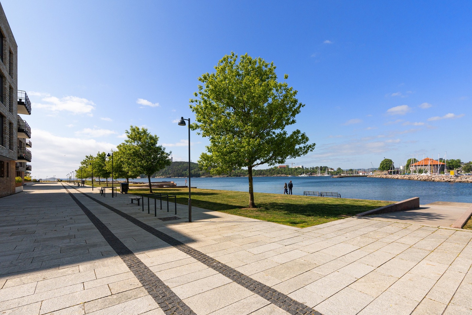 Fra den flotte strandpromenaden i området Galleribilde