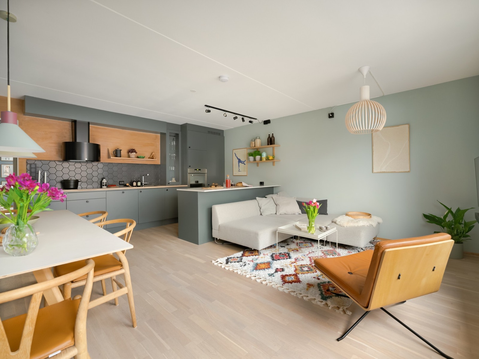 Dette er et stort og flott rom, med god plass til alle soner. Galleribilde