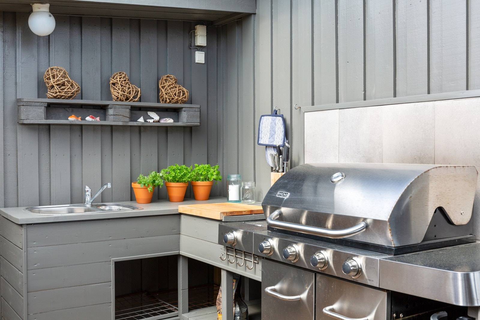 Bilde av utekjøkken fra 2021. Galleribilde