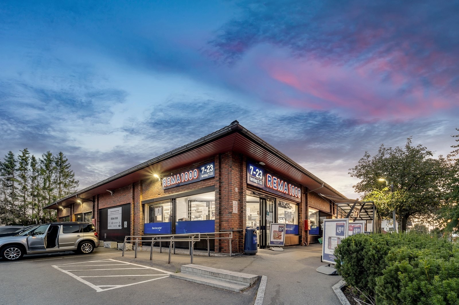 Rema 1000 åpen til 7-23 Galleribilde