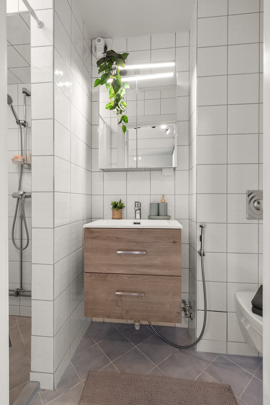 Baderomsmøblene ble byttet ut i 2024. Galleribilde