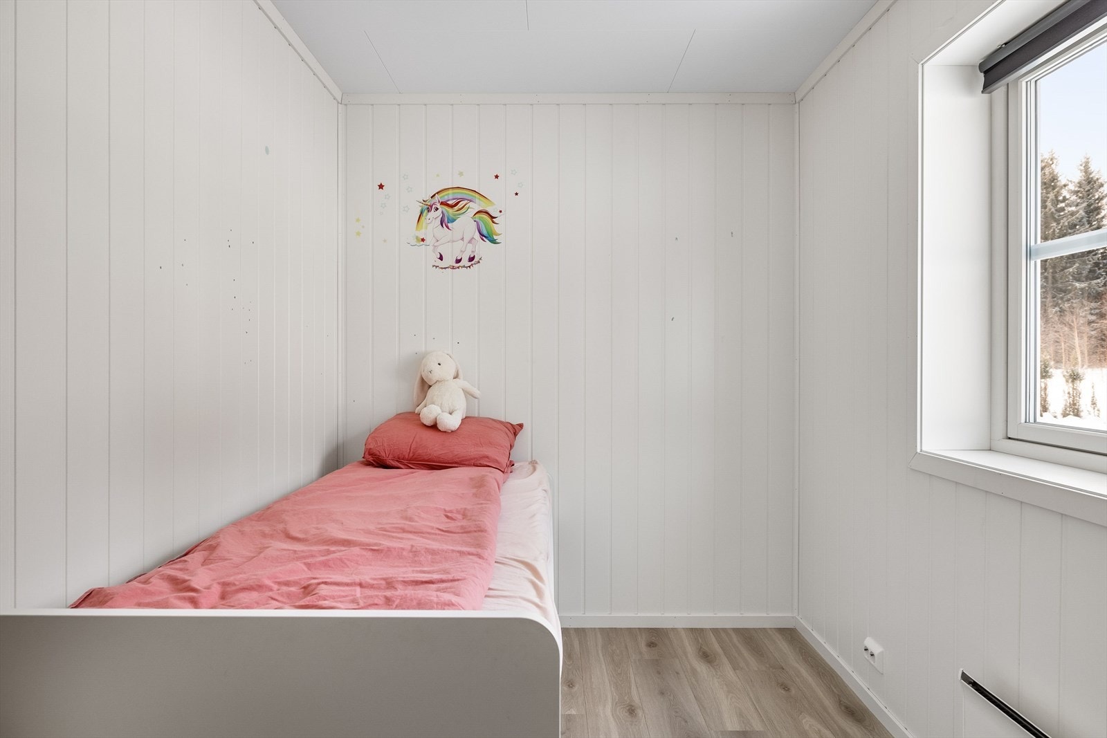 Soverommet har samme gode og moderne standard fra 2020 som resten av boligen. Galleribilde