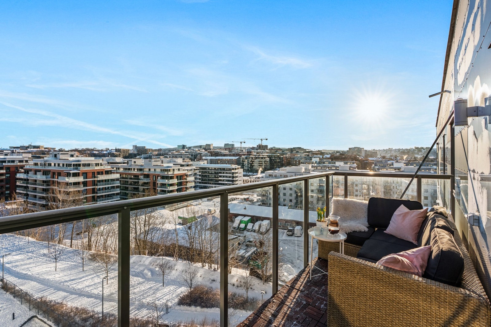 Velkommen til Sigurd Hoels vei 11 - Presentert av Aleksander Sverkmo v/PrivatMegleren Kvartal Galleribilde