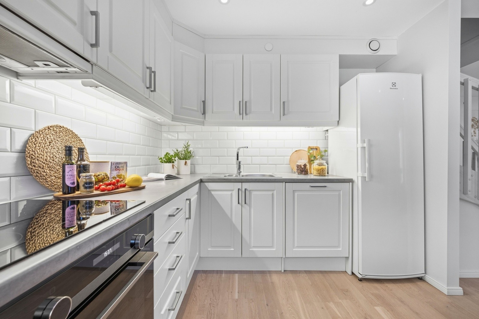 Alle hvitevarer på kjøkkenet medfølger Galleribilde