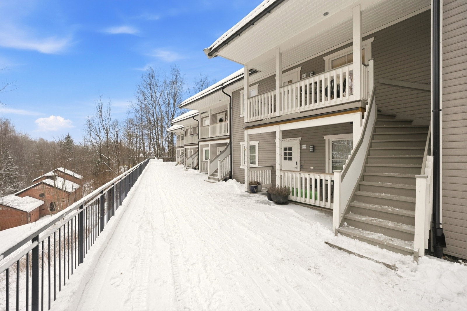 Inngangsparti Galleribilde