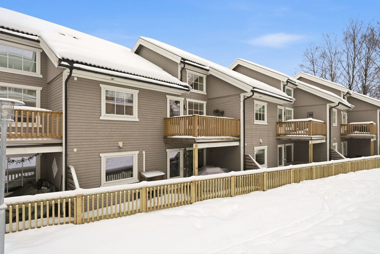 En flott familiebolig over 2 plan i ett rolig og barnevennlig område Galleribilde