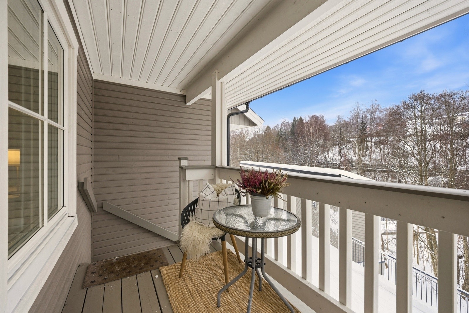 Her kan man nyte morgensolen Galleribilde