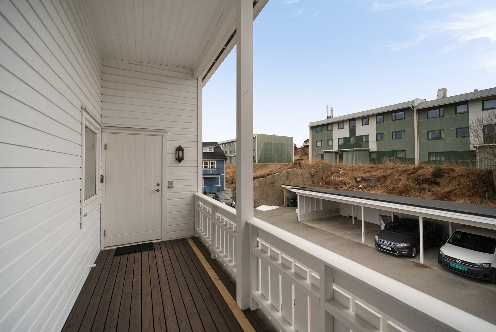 Overbygd inngangsparti. Galleribilde