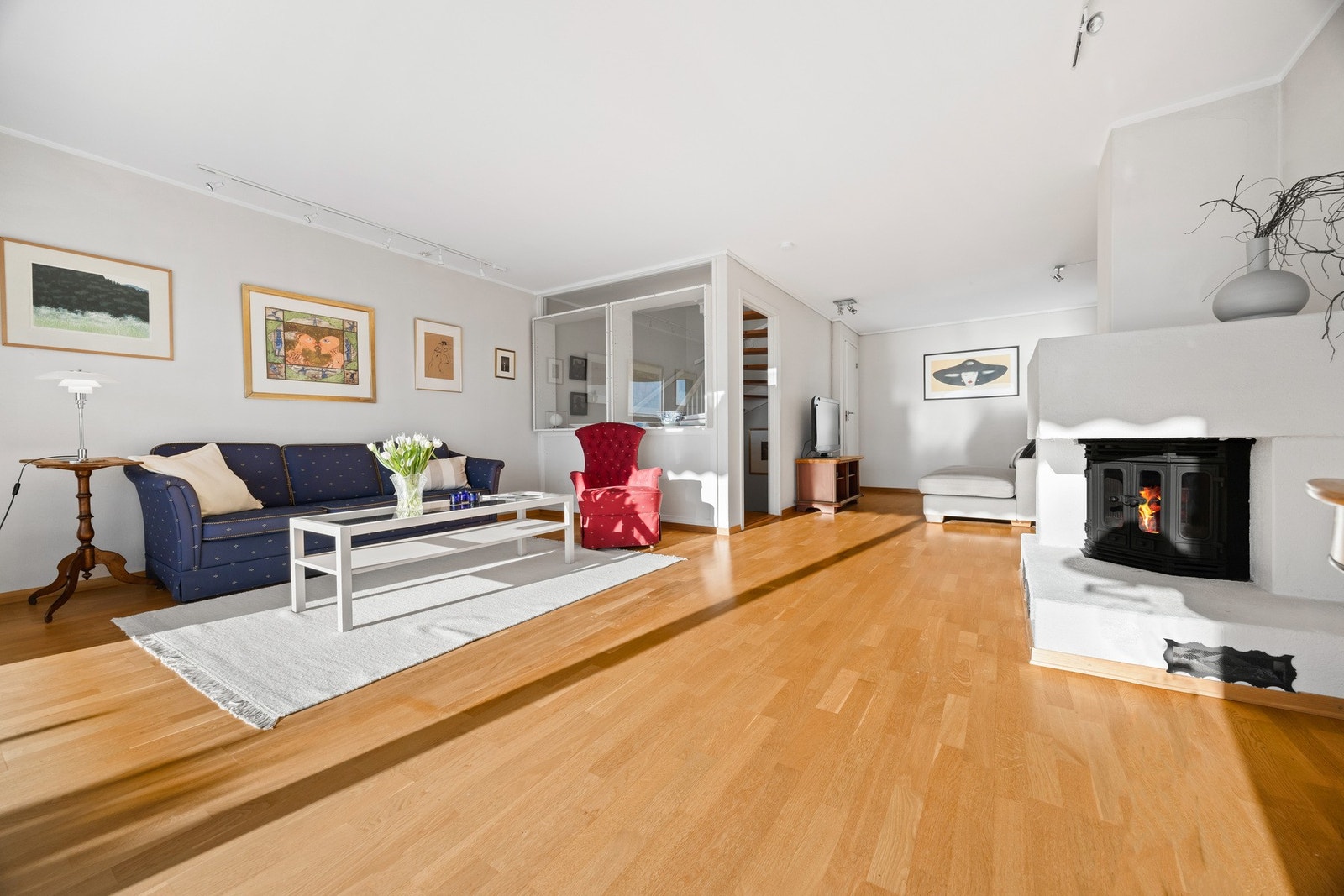 Stue i mellometasjen Galleribilde