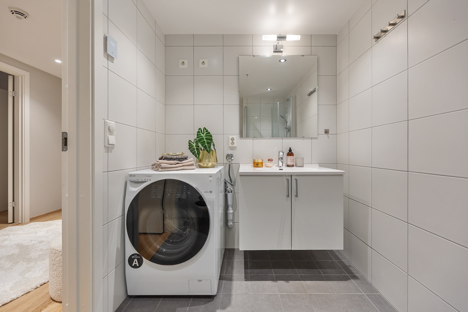 Det er opplegg for vaskemaskin. Galleribilde