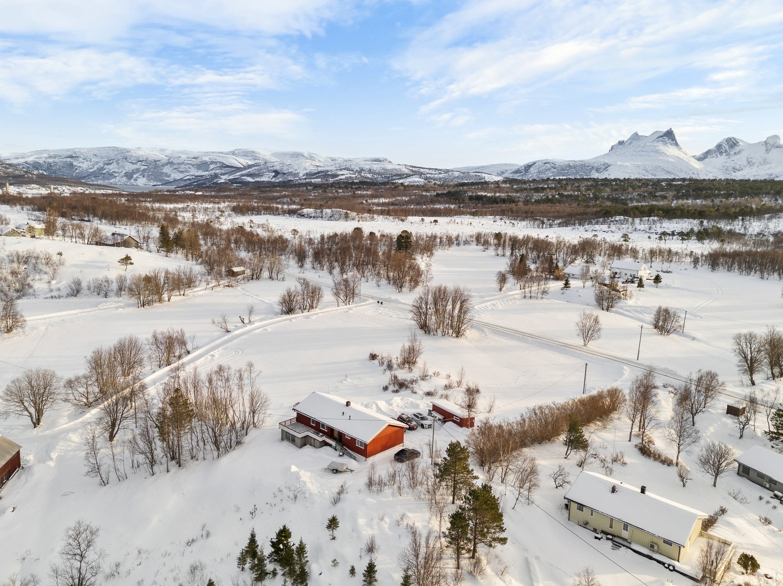 Velkommen til en hyggelig visning - ta kontakt med eiendomsmegler Runar Sveum på tlf 99261905 eller rs@em1nn.no dersom du ønsker visning Galleribilde
