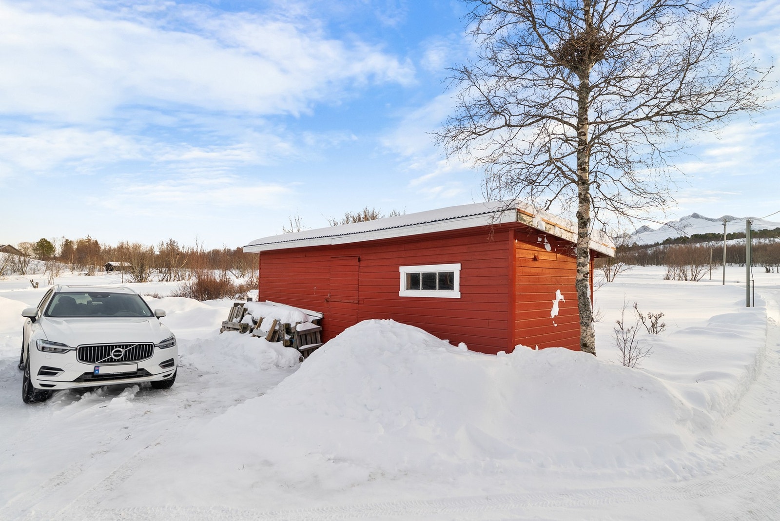 Frittliggende utebod Galleribilde