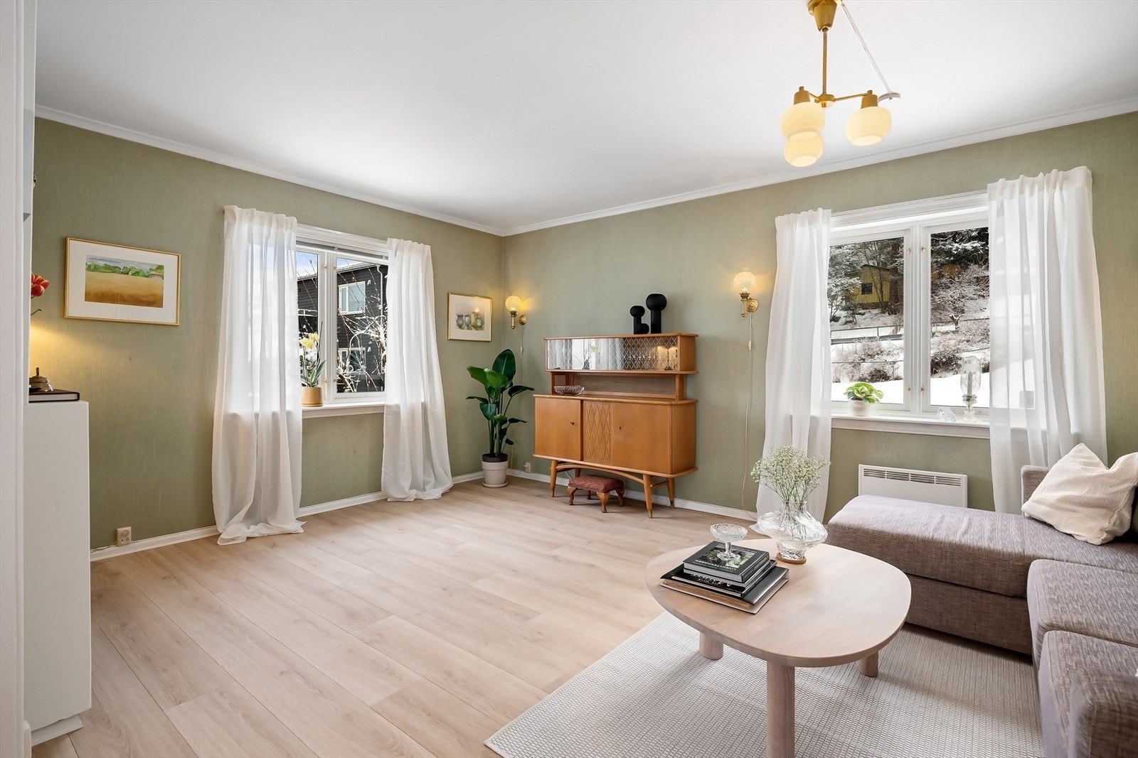 Lys og pen stue Galleribilde