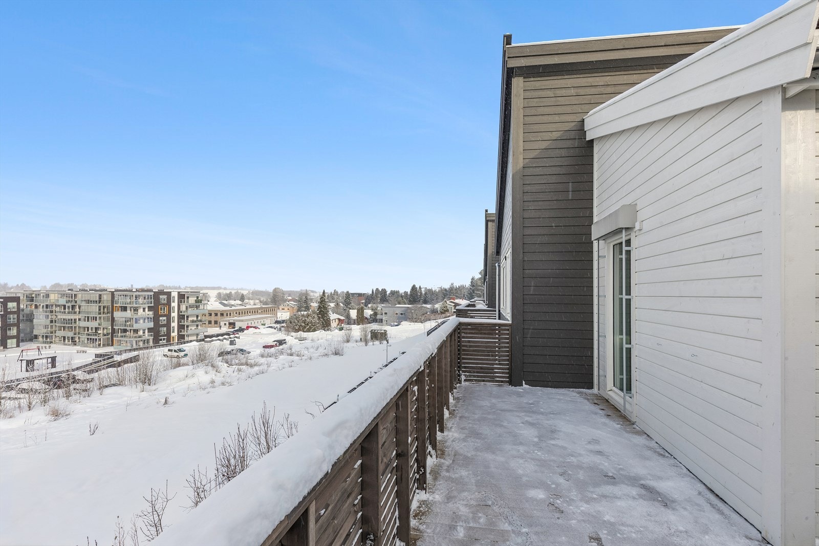 Utsikt fra takterrasse Galleribilde