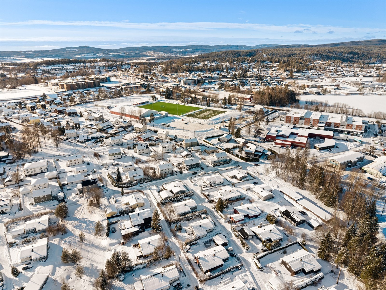 For sportsinteresserte er det kort vei til Skedsmo ishall og Skedsmo stadion. Galleribilde