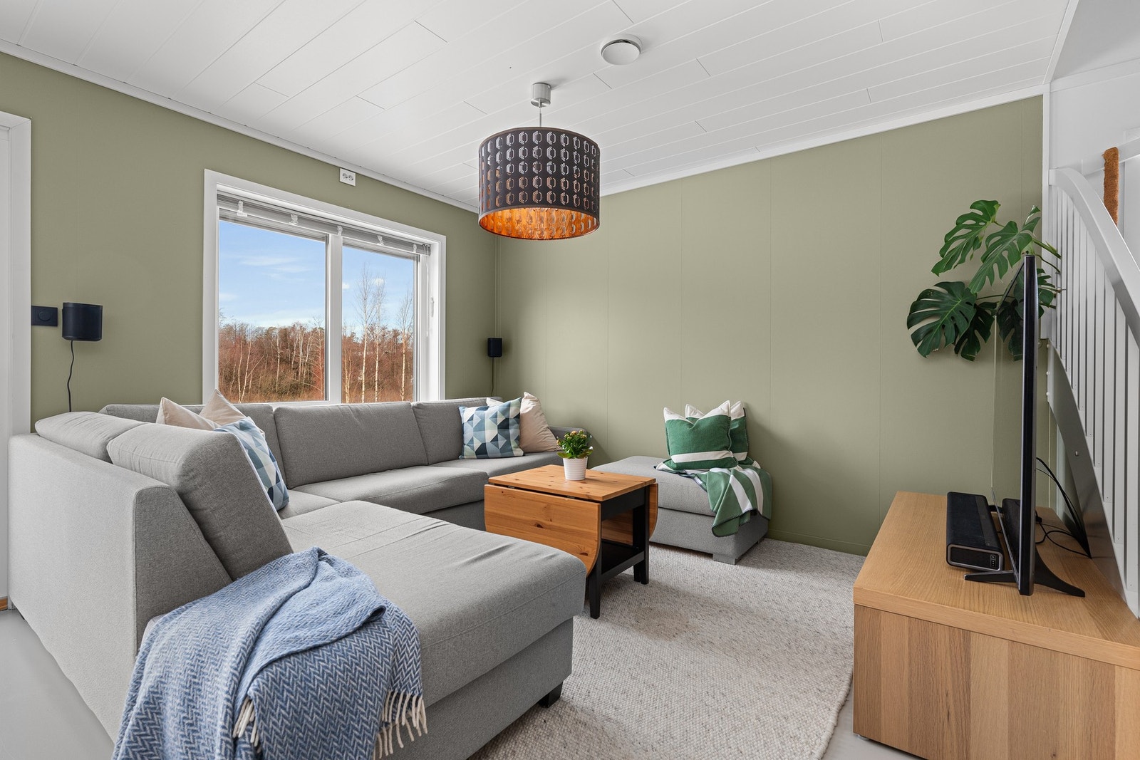 - Alle overflatene er malt i moderne fargevalg - Galleribilde