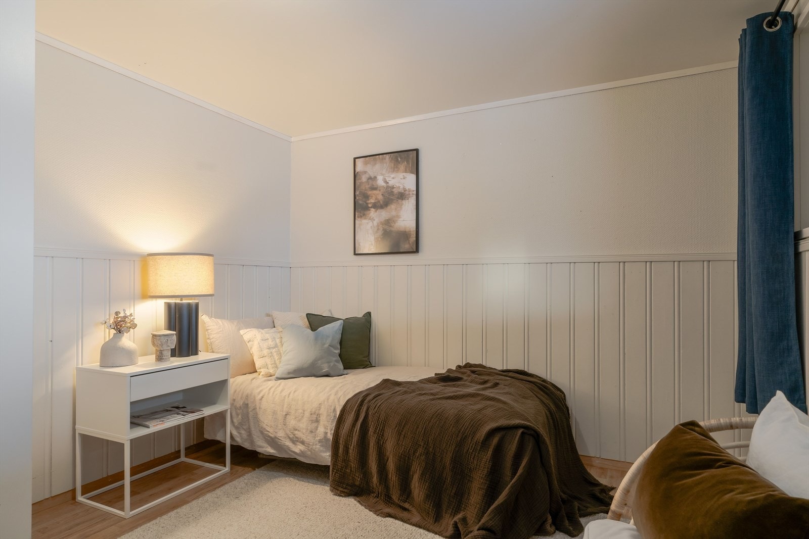 Dette rommet fungerer utmerket også som hjemmekontor, barnerom eller hobbyrom. Galleribilde