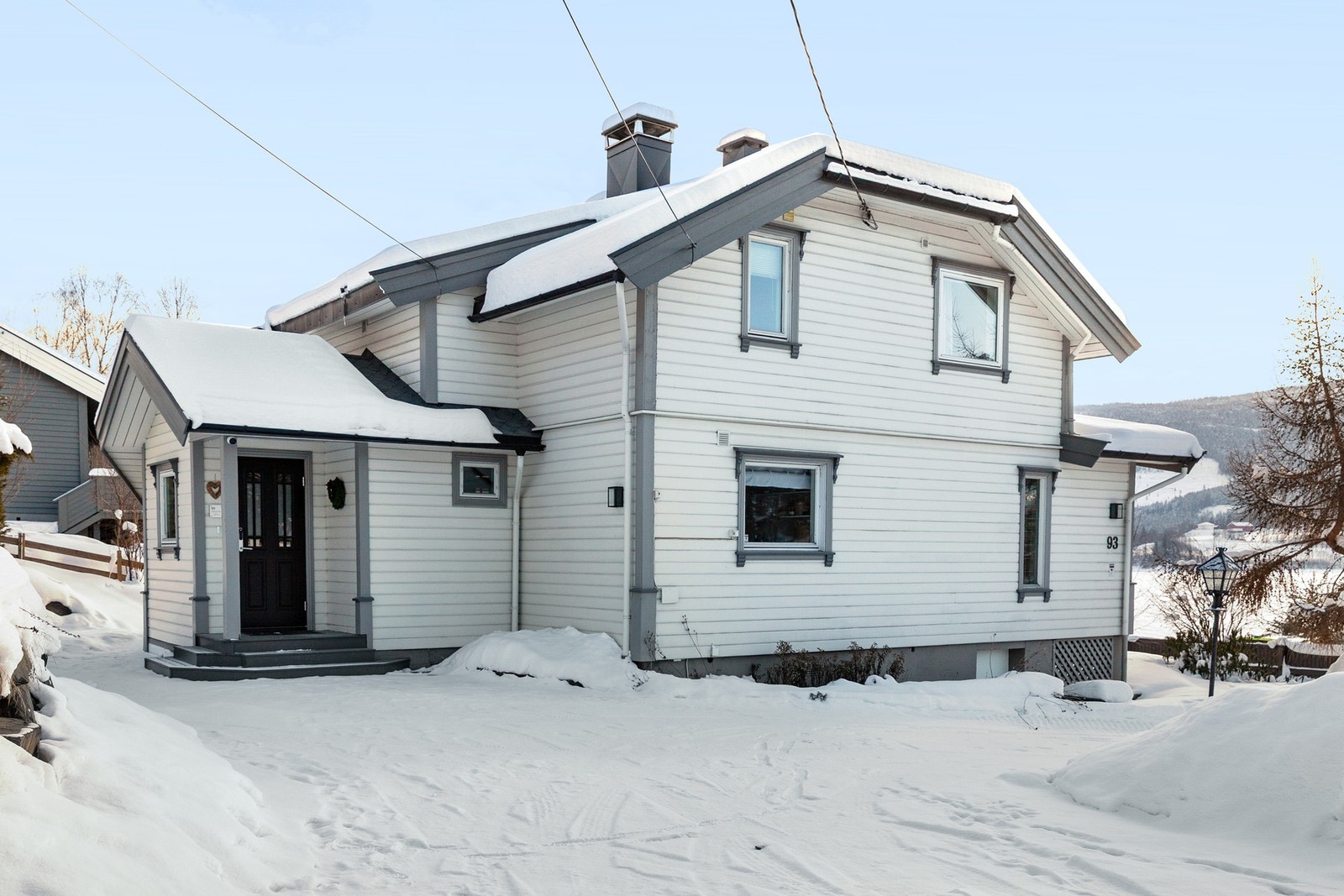 Eiendommen er godt vedlikeholdt, jevnlig oppgradert og modernisert Galleribilde